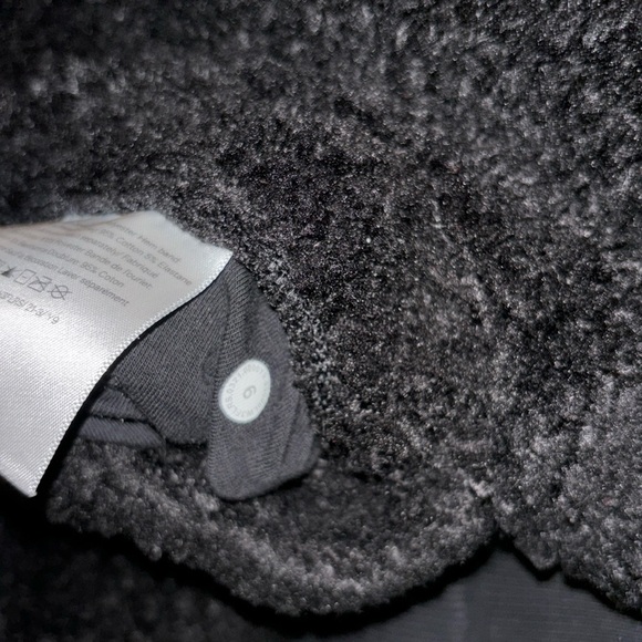 LULULEMON oh so Sherpa half zip pull over hoodie - Picture 3 of 3